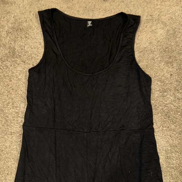 Tank Top Romper - Picture 2 of 5